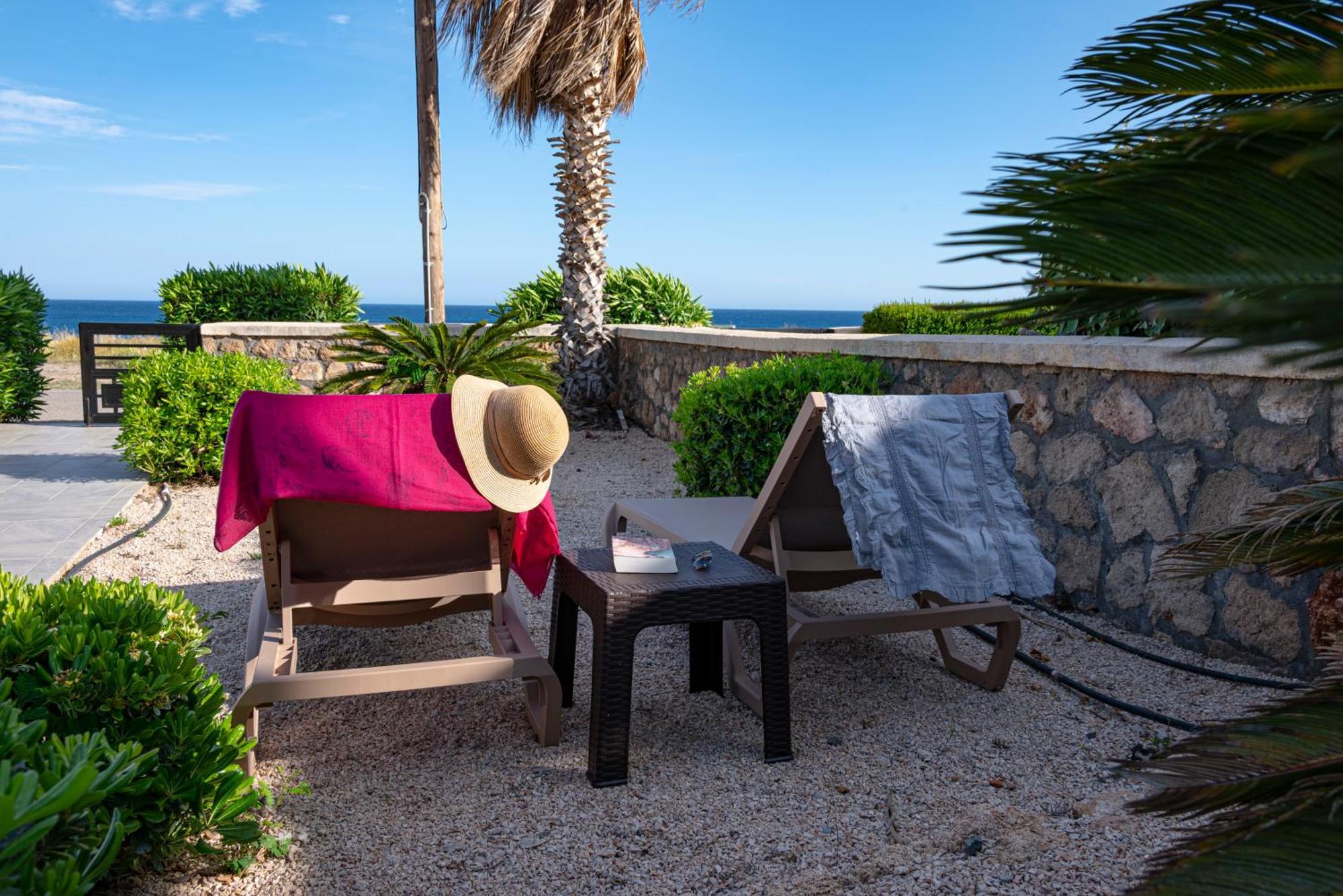 Sunrise By The Sea Villa *